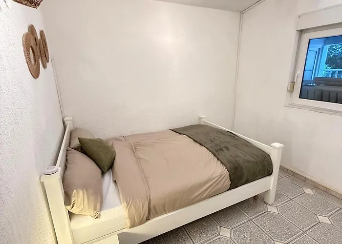Casa vacanze Summer House Pomalo With Sea View Only 50 Meters To