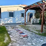 Summer House Pomalo With Sea View Only 50 Meters To Casa vacanze