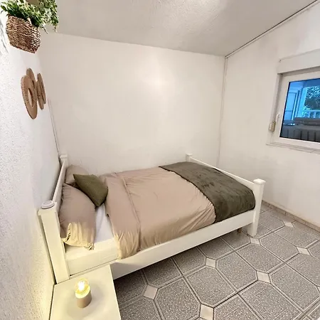 Dom wakacyjny Summer House Pomalo With Sea View Only 50 Meters To