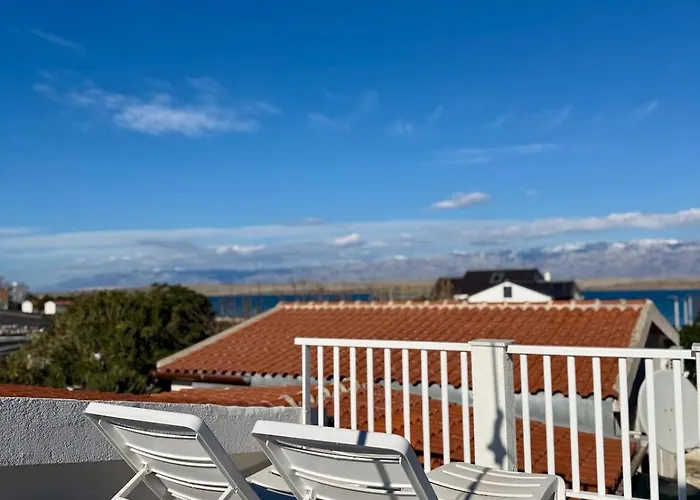 Ferienhaus Summer House Pomalo With Sea View Only 50 Meters To