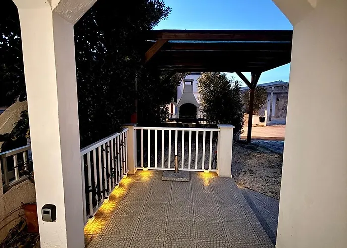 Summer House Pomalo With Sea View Only 50 Meters To Ferienhaus